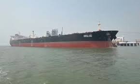 எரிஎண்ணெய் சரக்கு இலங்கைக்கு வந்து சேர்ந்தது