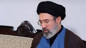 மொஜ்தபா கமெனியின் வழிகாட்டுதலின் கீழ், காலிபாஃப் தலைமையில் ஈரானியப் பேச்சுவார்த்தை