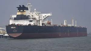 ஹோர்முஸ் வழியாக 15 கப்பல்கள் கடந்து சென்றன