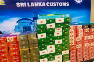 விமான நிலையத்தில் சிக்கிய 133 மில்லியன் சிகரெட்