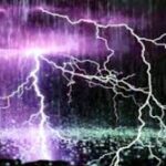 பல பகுதிகளில் கனமழைக்கான சிவப்பு எச்சரிக்கை