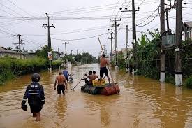 இலங்கை முழுவதும் மோசமான வானிலையால் 28000க்கும் மேற்பட்டோர் பாதிக்கப்பட்டுள்ளனர்