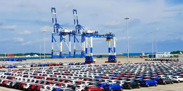 ஹம்பாந்தோட்டா துறைமுகத்தில் 1000-க்கும் மேற்பட்ட இறக்குமதி செய்யப்பட்ட வாகனங்கள் உரிமை கோரப்படாமல் உள்ளன