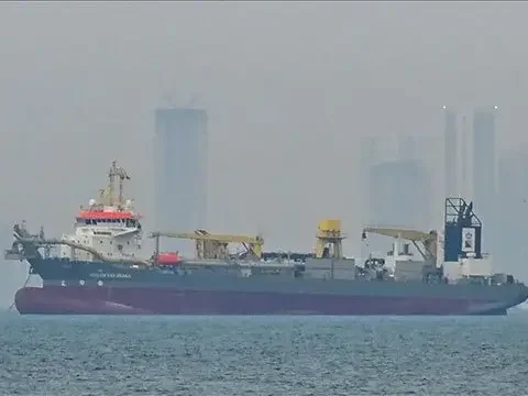 கார்மூஸ் கடலில் இந்திய கப்பல் மீது தாக்குதல்