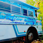 பேருந்து மோதி மரத்தில் மோதியதில் 19 பேர் காயம்