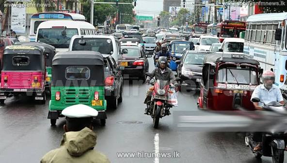 பல அதிவேக நெடுஞ்சாலை சந்திப்புகளில் கடும் போக்குவரத்து நெரிசல்