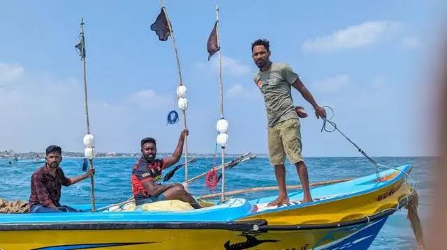 சிலாவில் படகு விபத்தில் மீனவர் காணாமல் போனார்